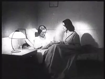 ਬੂਟੀਲੀਸ਼ੀਅਸ ਬੇਬੇ ਨੇ ਪਿੱਛੇ ਤੋਂ ਧੱਕਾ ਮਾਰਿਆ ਅਤੇ ਉਸਦੇ ਗਧੇ 'ਤੇ ਕਮਰ ਲਗਾ ਦਿੱਤੀ